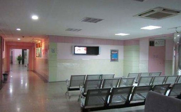 Modern nurses' station